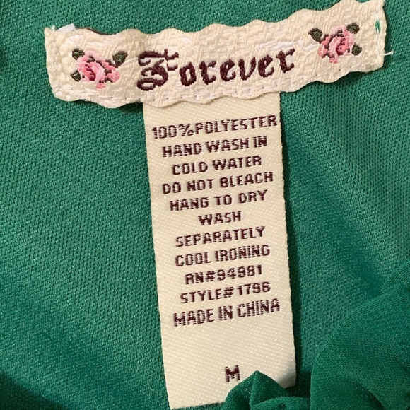 Forever Green Dress size Medium - Picture 5 of 8